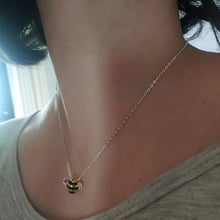 Carica l'immagine nel visualizzatore di Gallery, Ape Regina