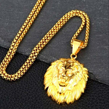 Carica l'immagine nel visualizzatore di Gallery, Re della Savana