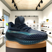 Carica l&#39;immagine nel visualizzatore di Gallery, Sneaker Ghost
